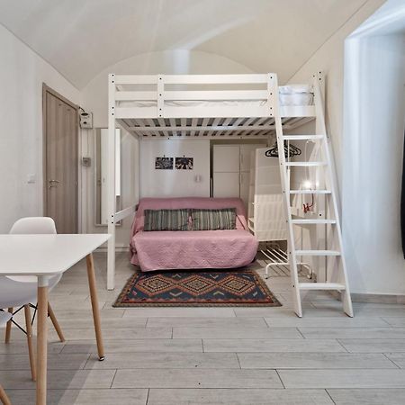 Appartement Moleloca - Sotto Il Portico à Turin Extérieur photo