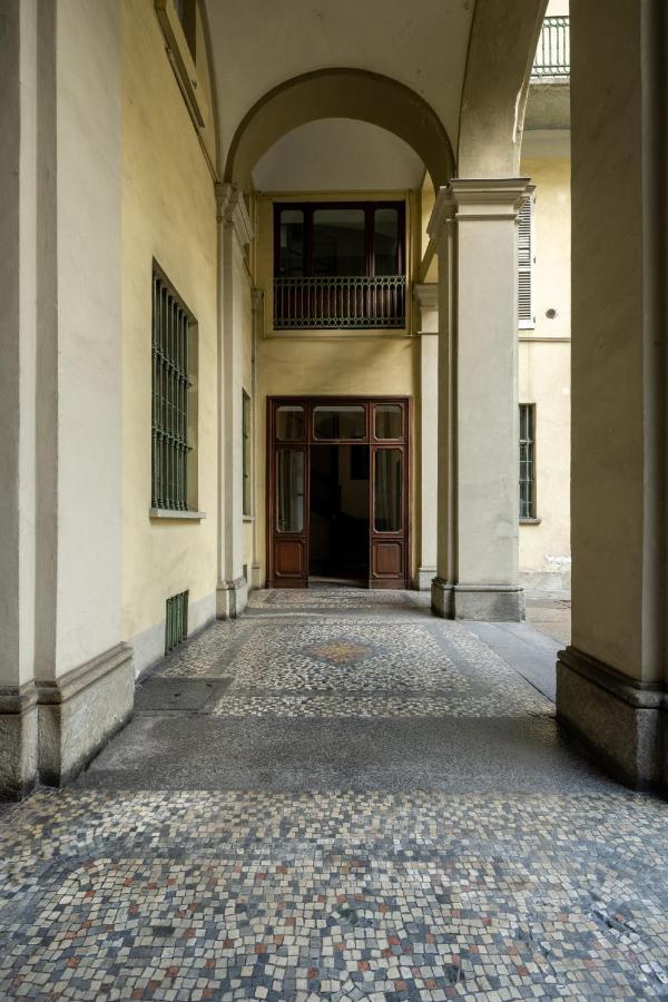 Appartement Moleloca - Sotto Il Portico à Turin Extérieur photo