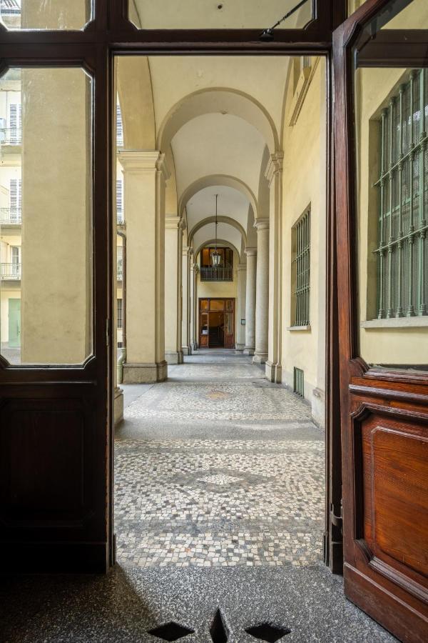 Appartement Moleloca - Sotto Il Portico à Turin Extérieur photo